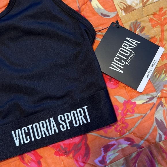 Victoria’s Secret The Player Racerback Sport Bra.  Size Small - Black - Picture 2 of 5